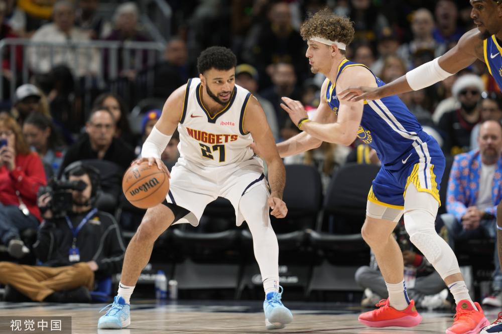 球员面对压 球员面对压