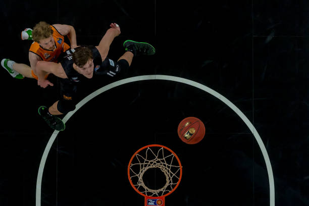 议论的焦点 议论的焦点