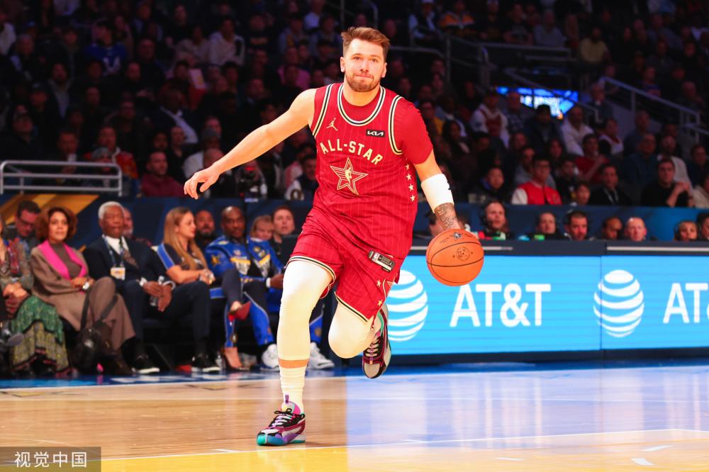 [图]欧冠-阿方索-戴维斯补时绝杀 拜仁总分3-2晋级.