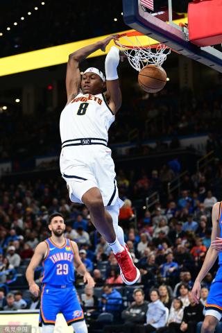 官方：沃特福德与21岁前锋巴阿续约至2029年